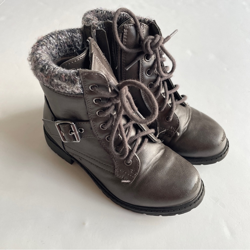 Mia Boots